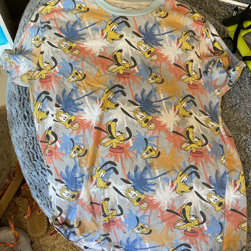 Pluto T-shirt